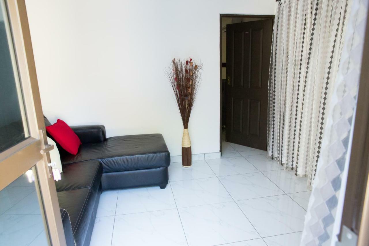 A-Z Boutique Guesthouse Windhoek Exterior photo