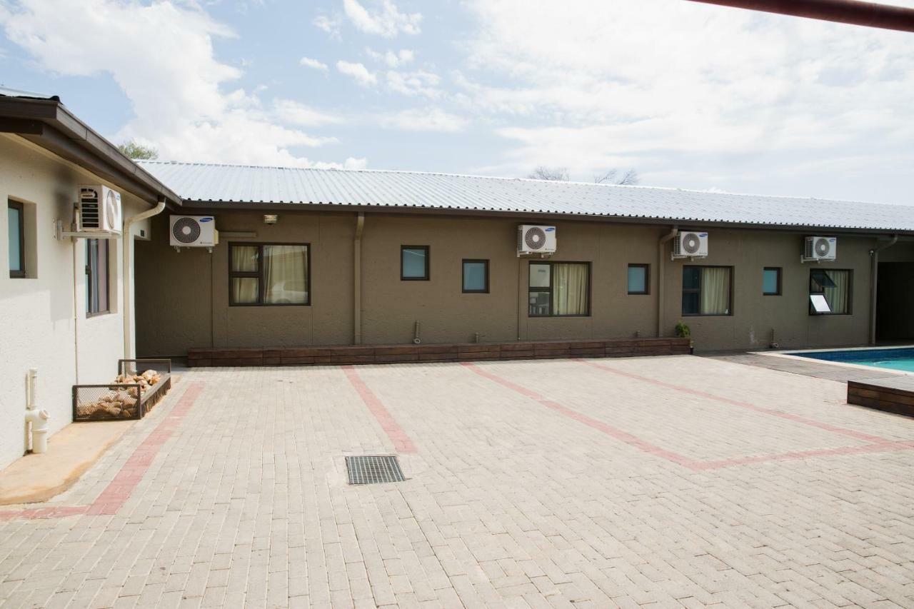 A-Z Boutique Guesthouse Windhoek Exterior photo