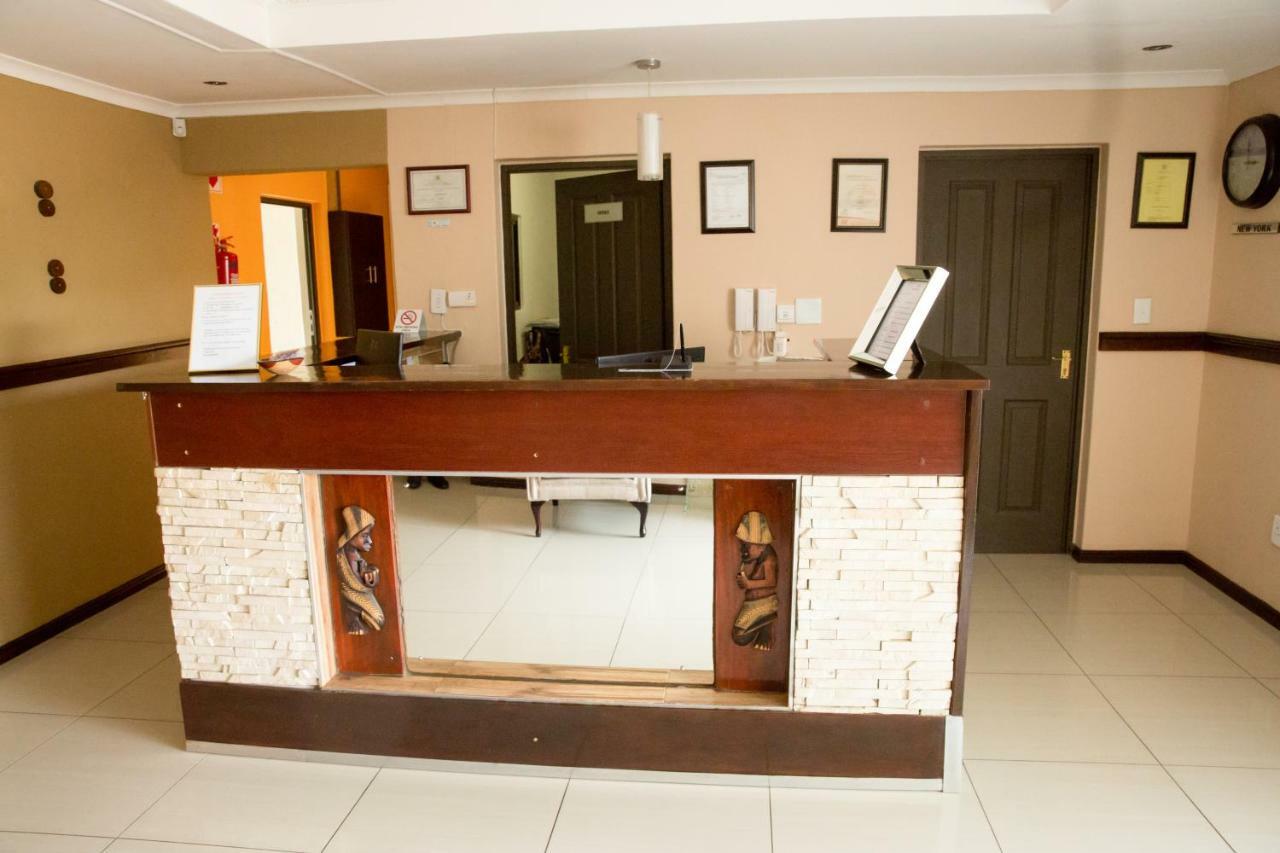 A-Z Boutique Guesthouse Windhoek Exterior photo