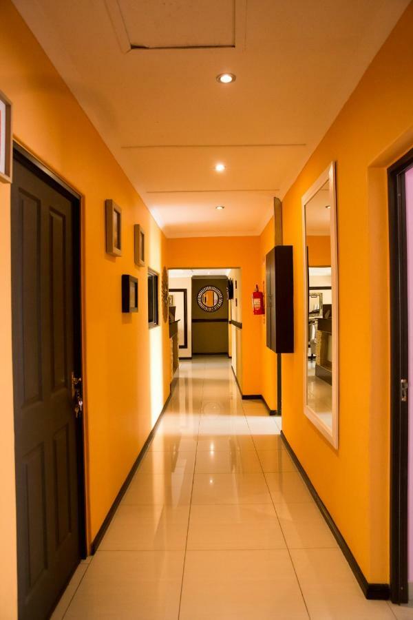 A-Z Boutique Guesthouse Windhoek Exterior photo